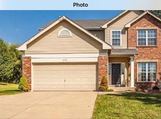 1112 Bopp Rd, Saint Louis, MO 63131