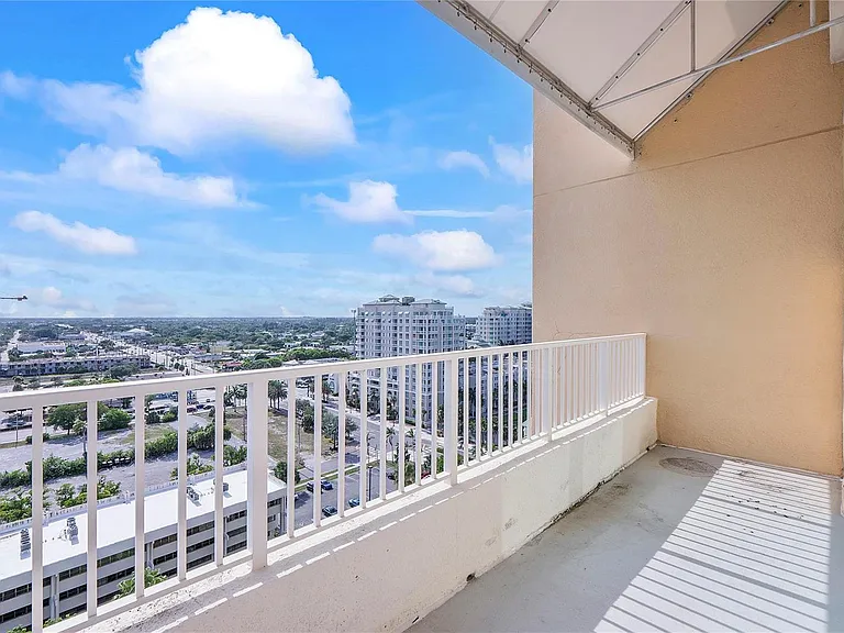 625 Casa Loma Blvd #1608 — Photo 10