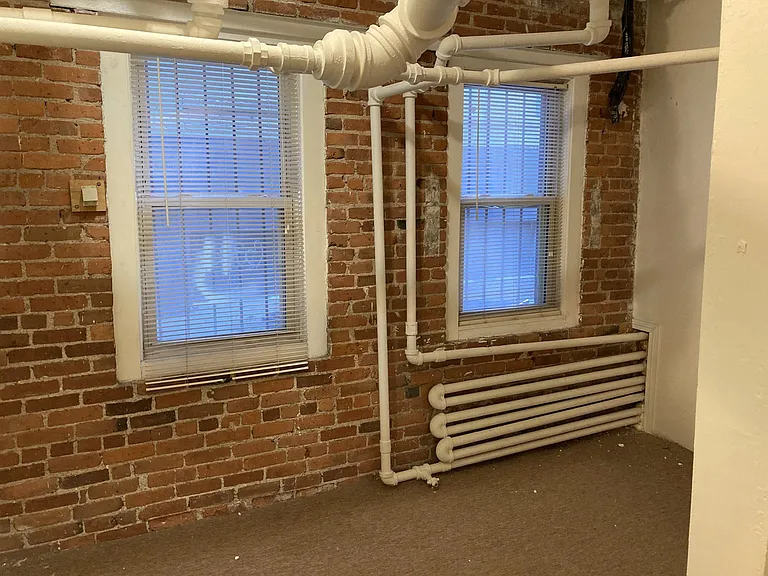 24 Hemenway St #1 — Photo 20