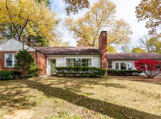 680 Applewood Dr, Saint Louis, MO