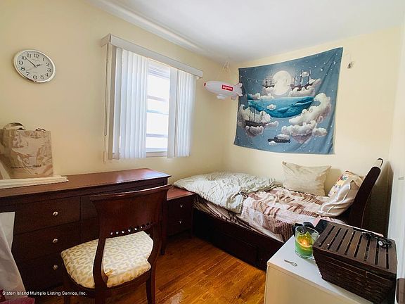 2nd image of 30 Xenia St