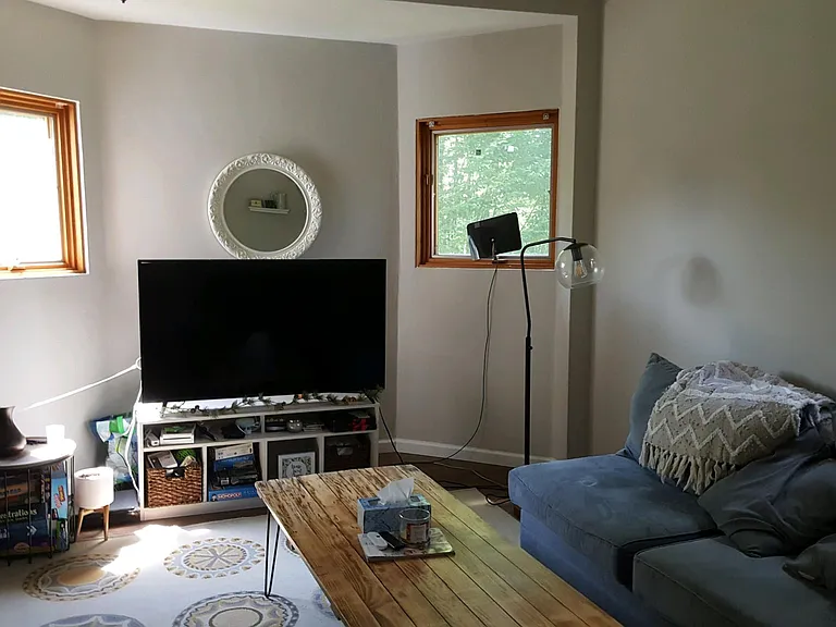 816 Savannah Ave — Photo 5