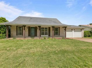 5179 Cheltenham Rd, Florissant, MO 63033