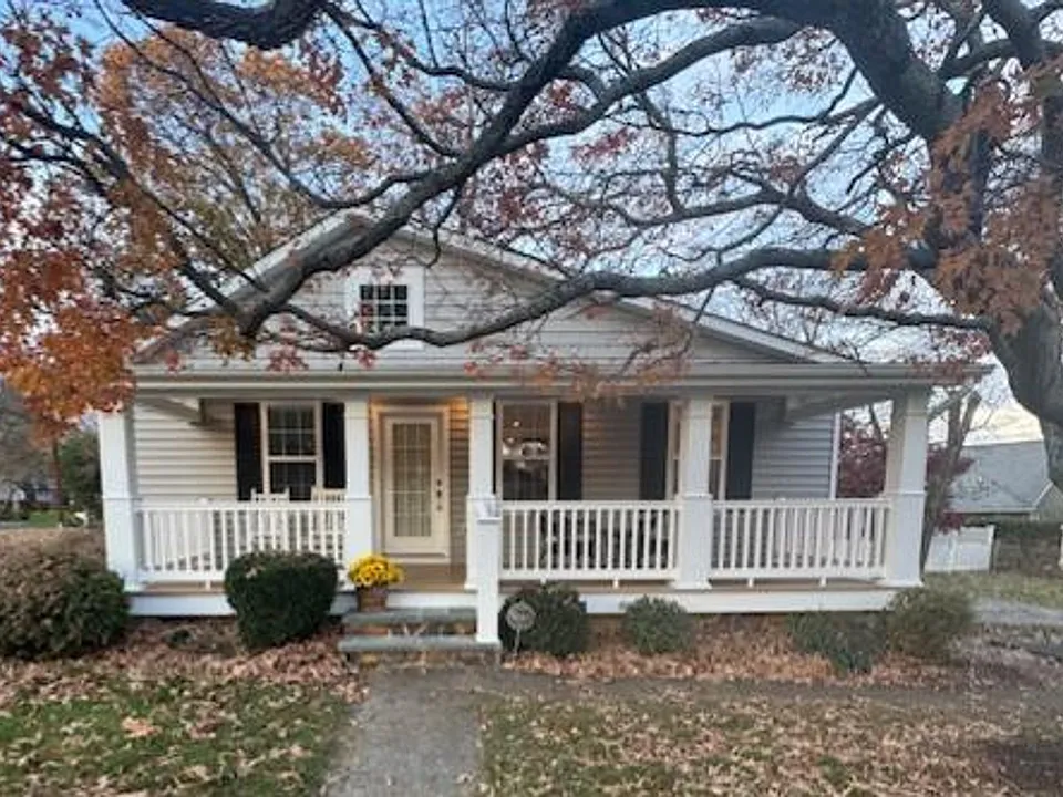 442 Riverdale Rd