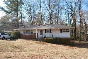 1st image of 772 Overhill Dr
