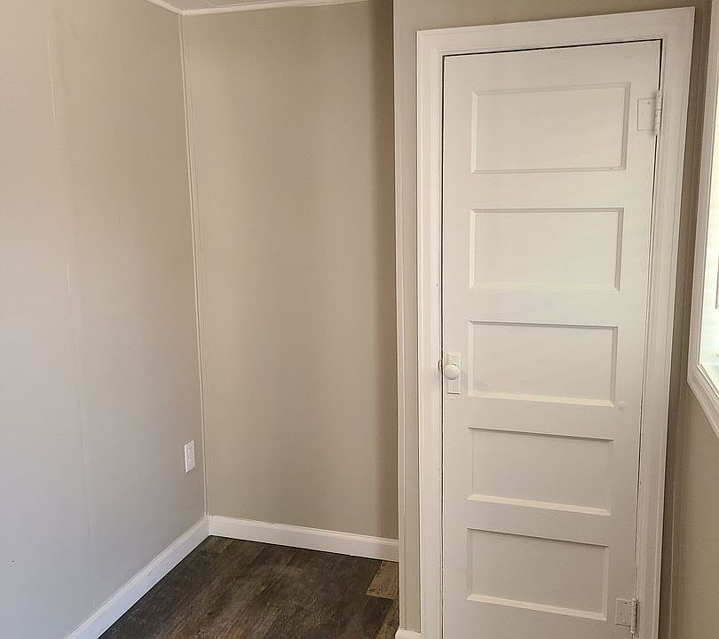 2nd image of 619 N 3rd St #3