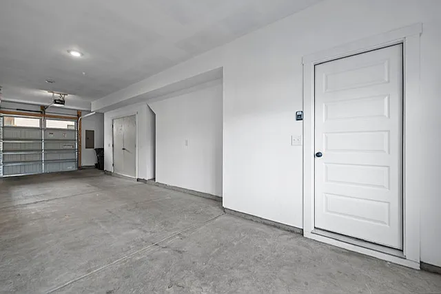 tandem garage
