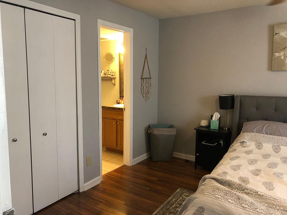 1st image of 3130 Plaza Terrace Dr