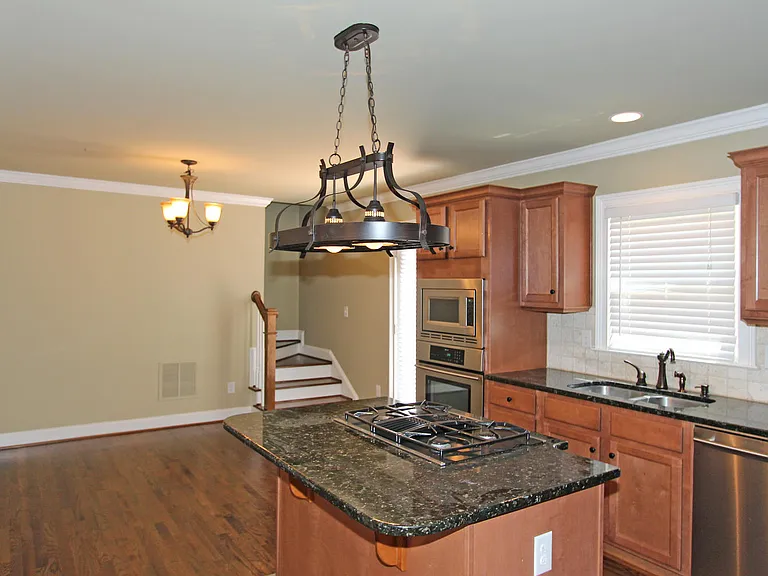 Kitchen and breakfast nook