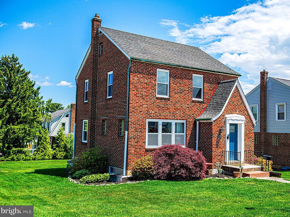 1st image of 4210 Cardwell Ave