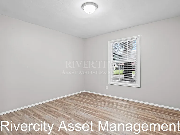 4828 Knight Arnold Rd — Photo 16