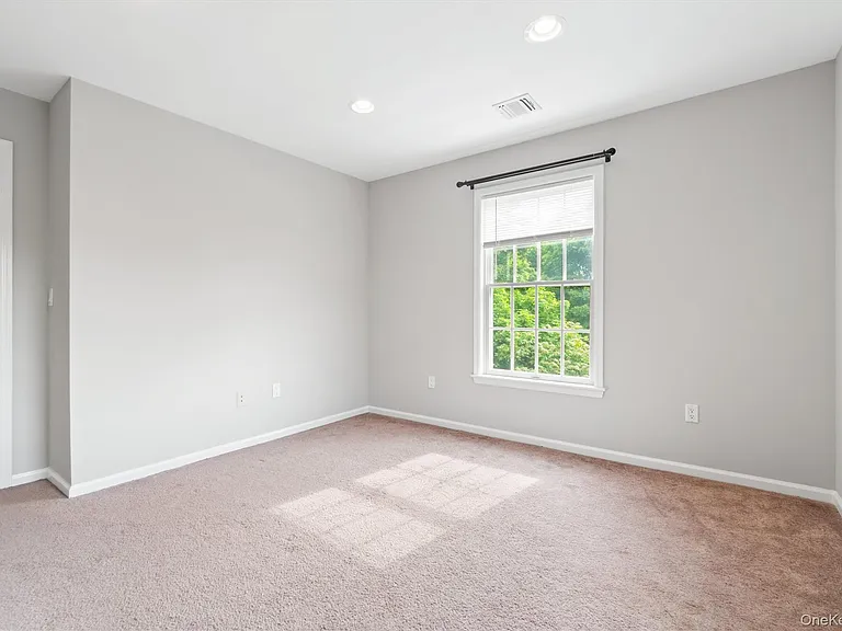 436 Jessup Rd — Photo 26