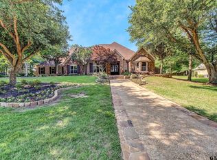 5 Sandy Creek Dr, Longview, TX 75605