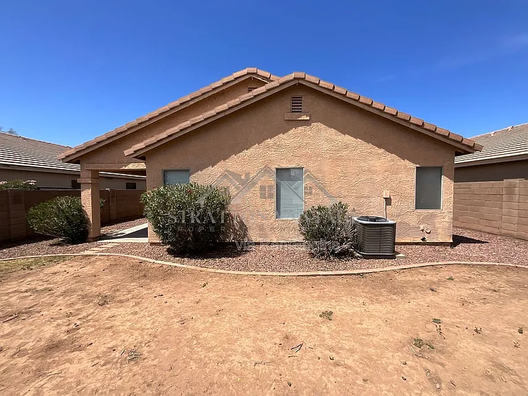 3521 E Juanita Ave — Photo 30