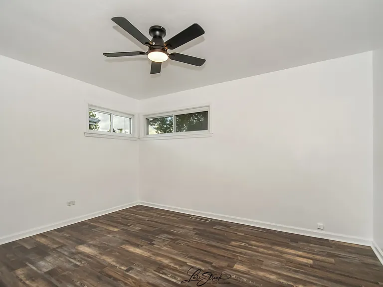 17103 Burnham Ave — Photo 13