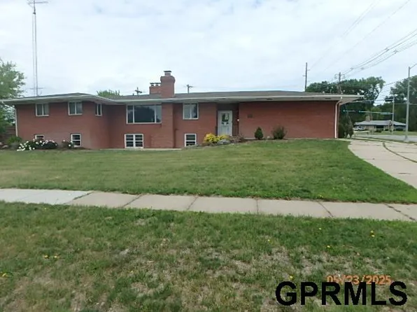 2500 W Madison Ave, Norfolk, NE 68701