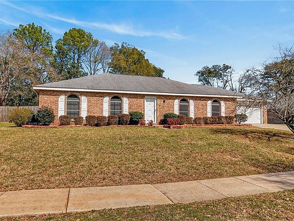 2nd image of 1459 Fern Valley Rd