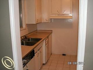 4th image of 1043 N Old Woodward Ave Unit 1
