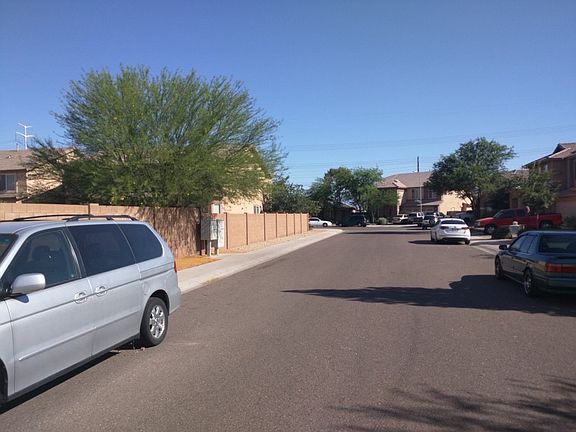 4th image of 4214 S 74th Dr