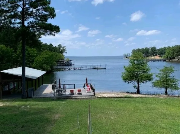 198 Bream Dr, Anacoco, LA 71403