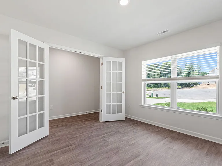 6045 Sodium St — Photo 10