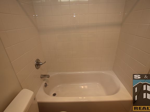 5th image of 1253 Bush St APT 505