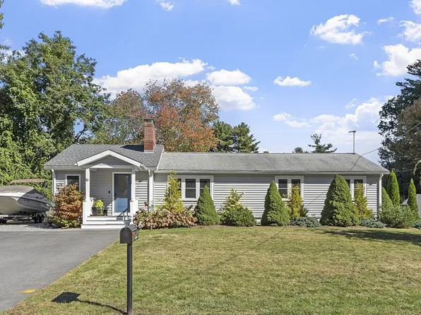 16 Jonathan Dr, Ayer, MA 01432