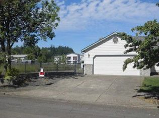 186 N 65th Pl, Springfield, OR 97478