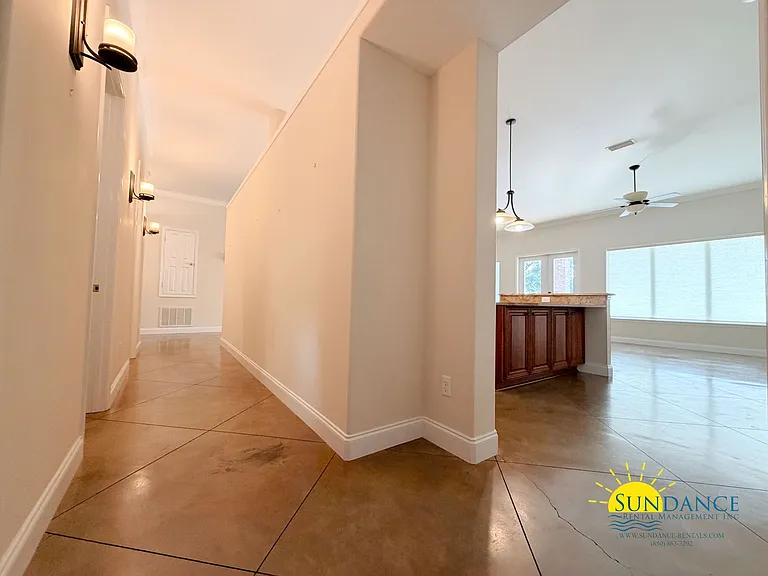 249 Beachview Dr — Photo 12
