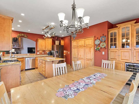 4th image of 5760 S Nicolet Dr