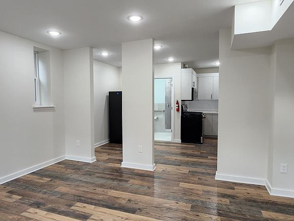 3rd image of 396 E Kinney St APT 1