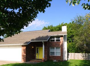 3392 S Meadowlark Ave, Springfield, MO 65807