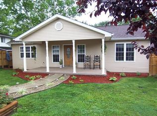 30 Rosemont Ct, Huntington, WV 25705