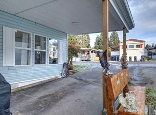 5575 Mason Rd #28, Sechelt, BC V7Z0K9