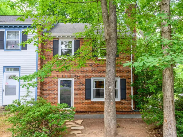 101 Pepper Pl, Charlottesville, VA 22902