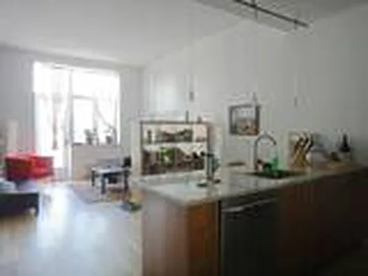 Rented by City View Living | media 78