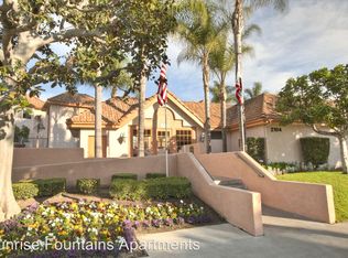 2120 S Lewis St APT 203, Anaheim, CA 92802