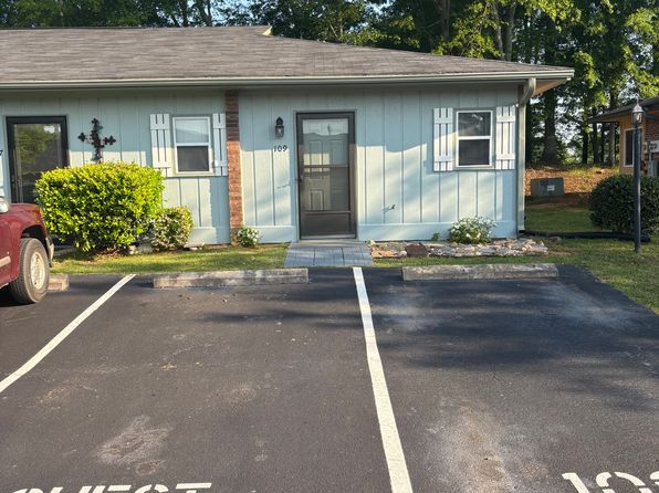 109 Breezy Pines Way #109