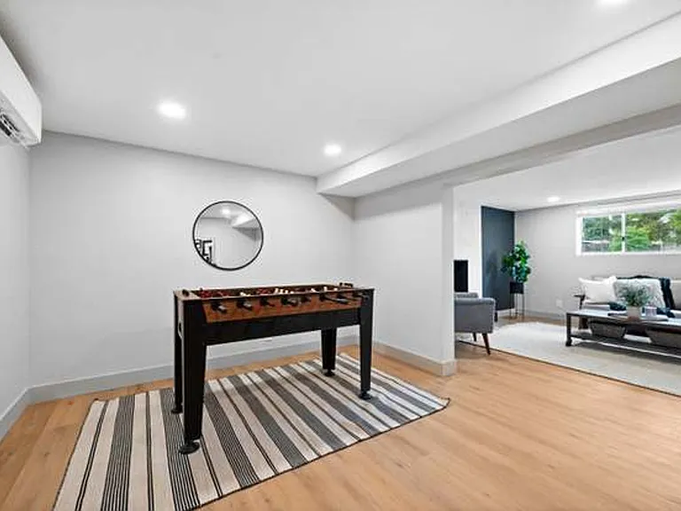 1238 E Oros Ave — Photo 27
