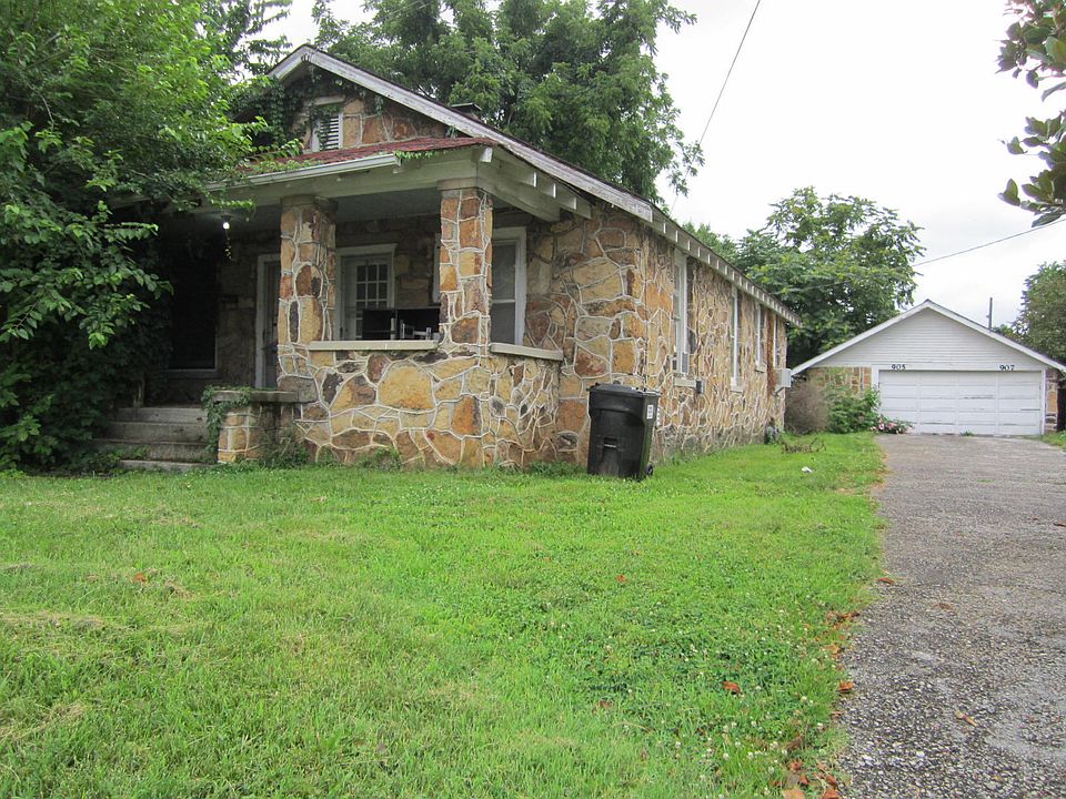 2nd image of 901 S Robberson Ave #911