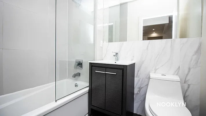 Rented by Nooklyn NYC LLC | media 17