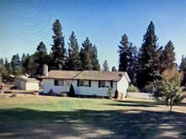 11557 W Meadowview Ln, Nine Mile Falls, WA 99026