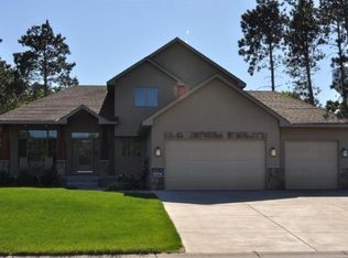 13106 Avocet St NW, Coon Rapids, MN 55448