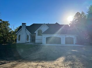 958 Lakehurst Ave, Jackson, NJ 08527