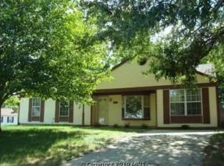 2160 Pineview Ct, Waldorf, MD