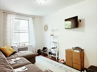 Rented by Living New York