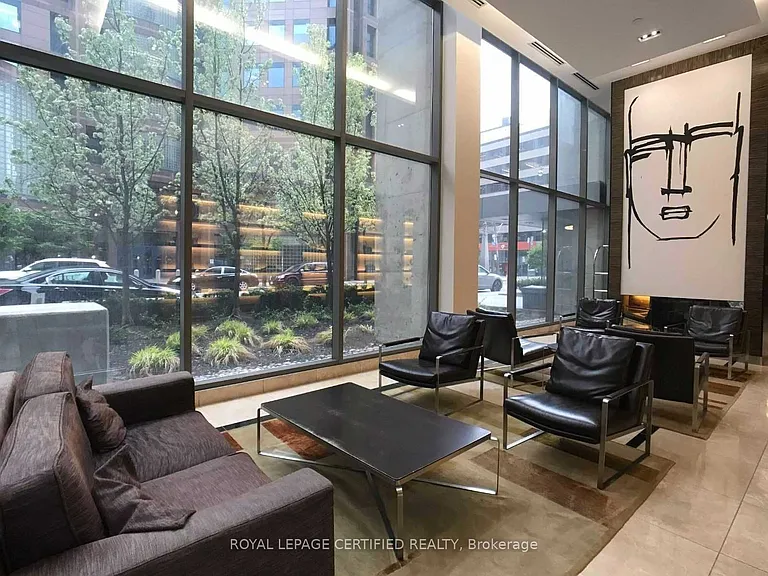 38 Grenville St #3210 — Photo 28