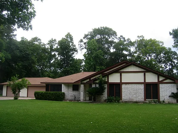 1506 Running Bear Trl, Crosby, TX 77532