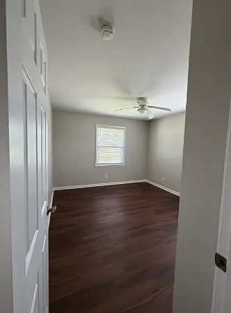 2827 N Ohenry Blvd #E — Photo 7