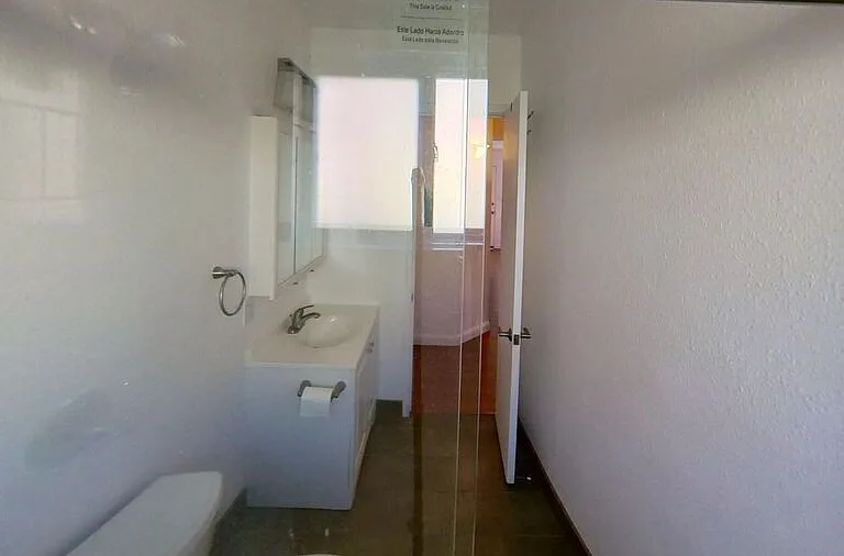 2227 Derby St — Photo 9